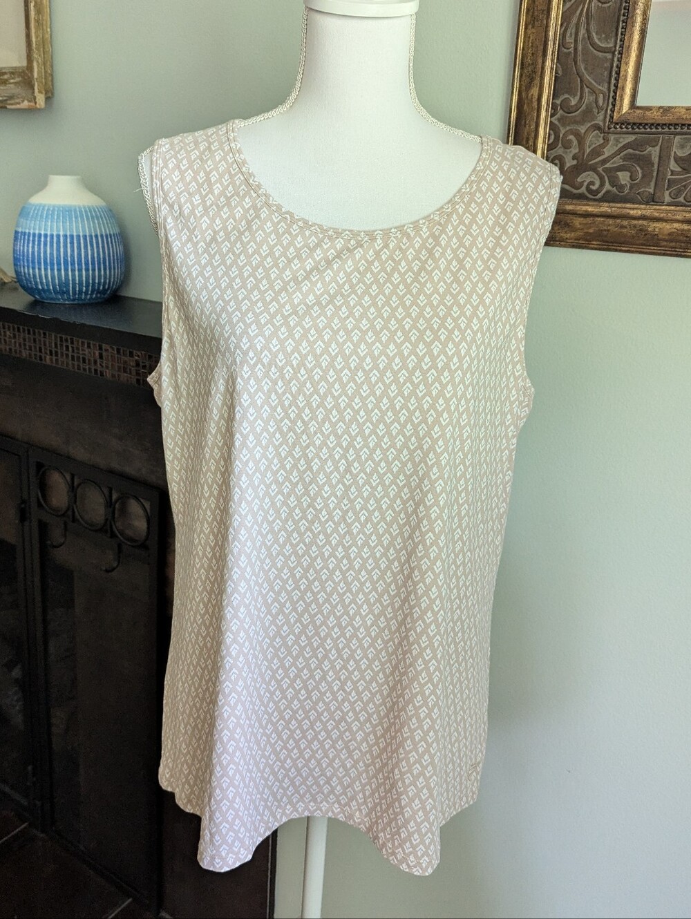 Coolibar Everyday Basic Tank Top Women's XL Beige Printed UPF 50+ Sleeveless